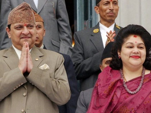 कोरोना संक्रमित पूर्वराजा ज्ञानेन्द्र शाह दम्पतीको स्वास्थ्य सुधारोन्मुख 